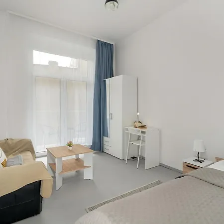 公寓 Elegancki I Stylowy Niedaleko Rynku W Poznaniu By Renters