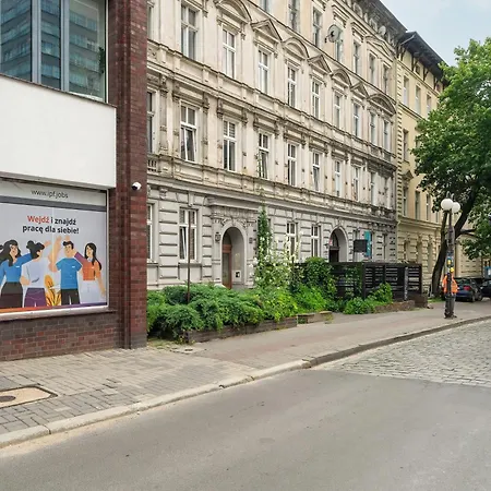 Elegancki I Stylowy Niedaleko Rynku W Poznaniu By Renters * 波兹南